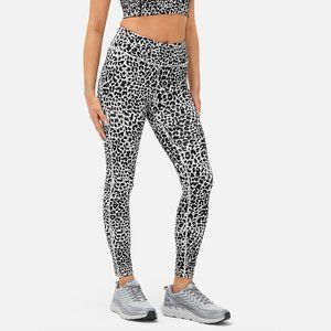 OV Snow Leopard Move Free Leggings